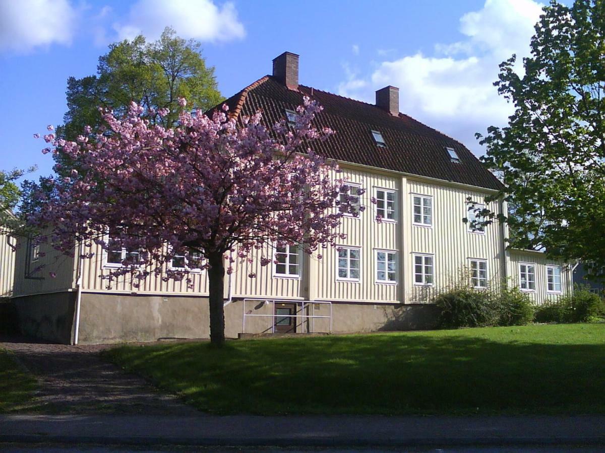 Huskvarna Hotell & Vandrarhem Exterior photo
